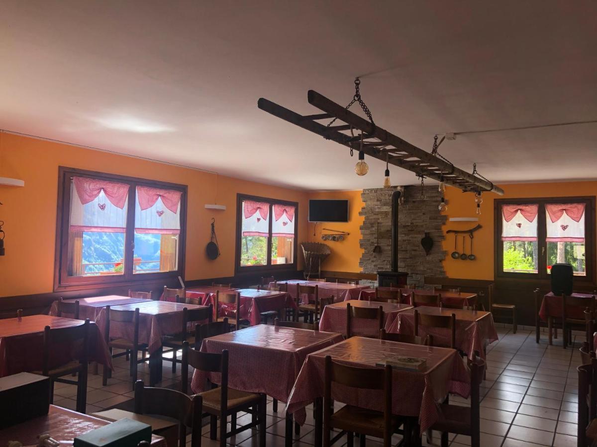 La Locanda Della Pineta Bertonio Buitenkant foto